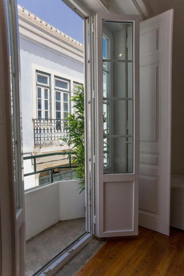 Lalitana Townhouse Hotel Lagos Exterior foto