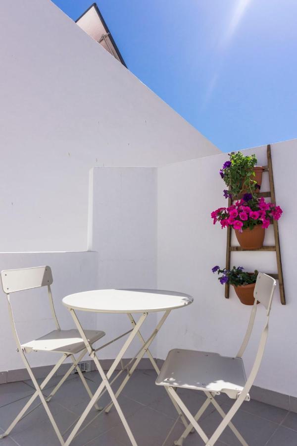 Lalitana Townhouse Hotel Lagos Exterior foto